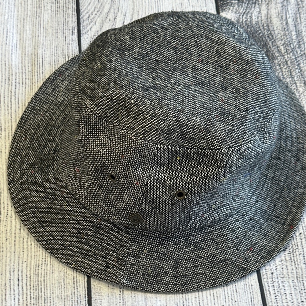 Obey O/S Salt and Pepper with Colorful Speckles Bucket Hat